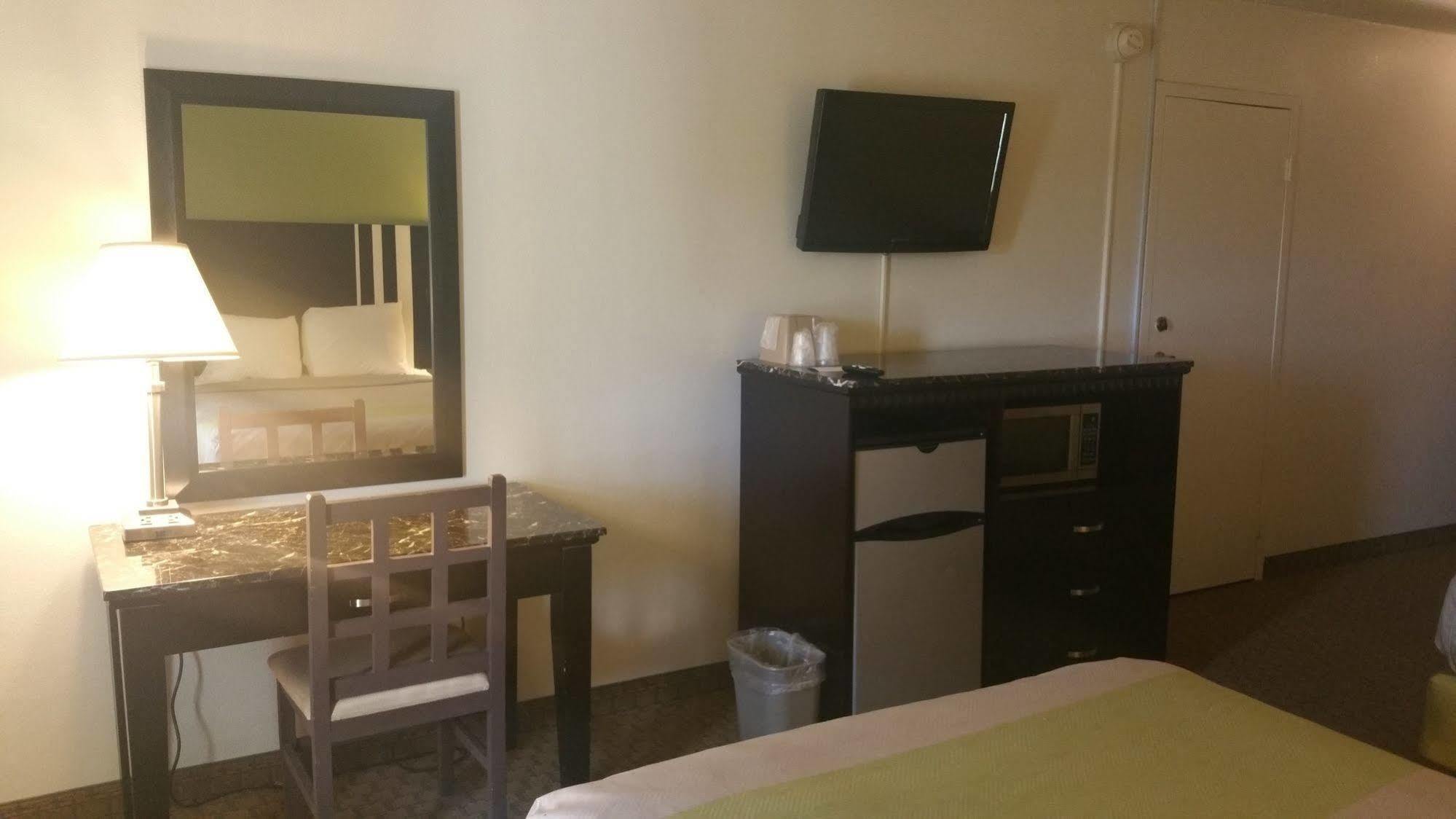 Oyo Hotel Lafayette La I-10 & University Zewnętrze zdjęcie